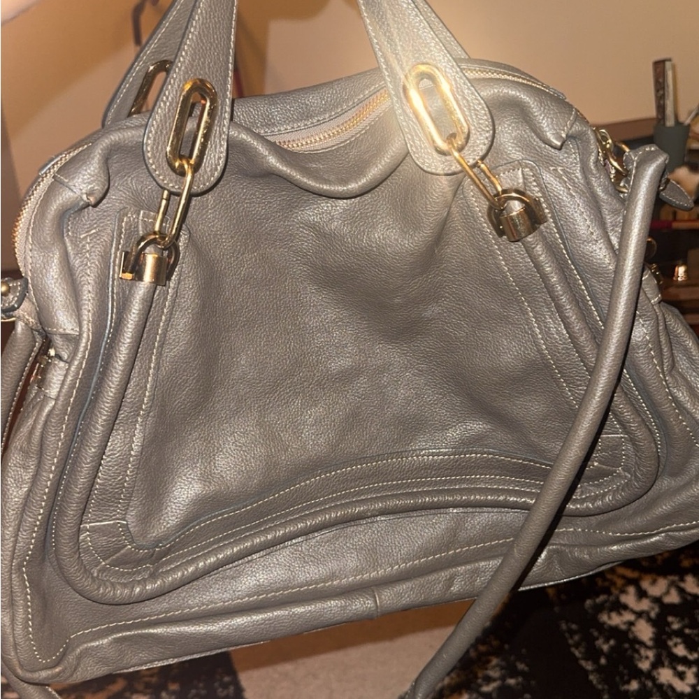 Elegant Gray Leather Handbag